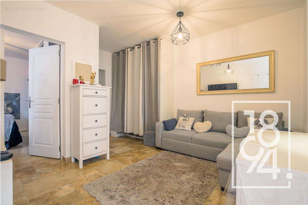 Appartement à PLAN-DE-CUQUES