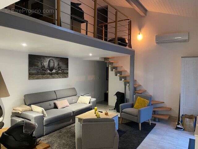 Maison à LES MATHES