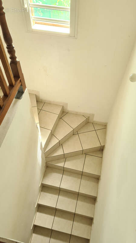 Maison à SAINTE-SUZANNE