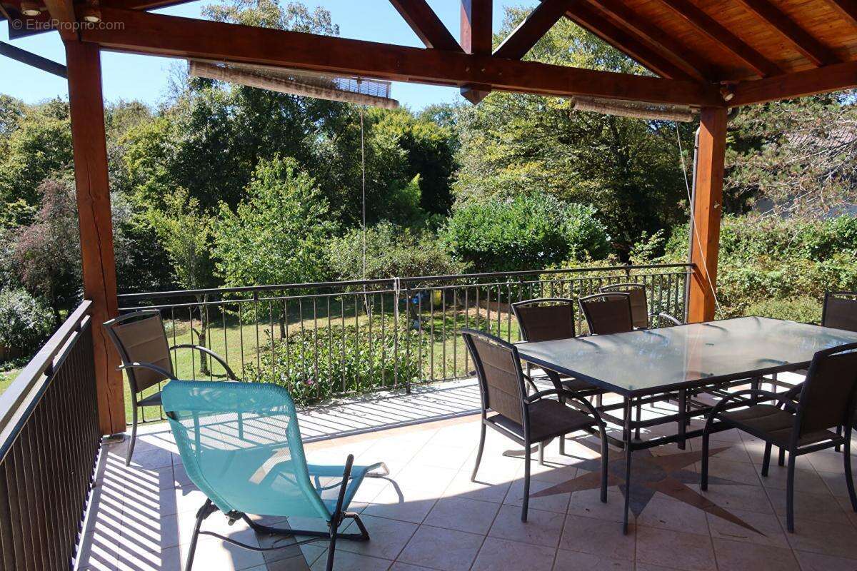 Maison à GRANDFONTAINE