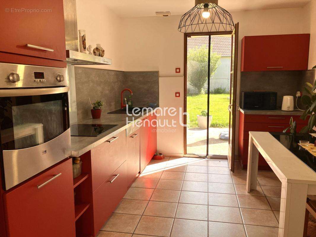 Maison à ECLUZELLES