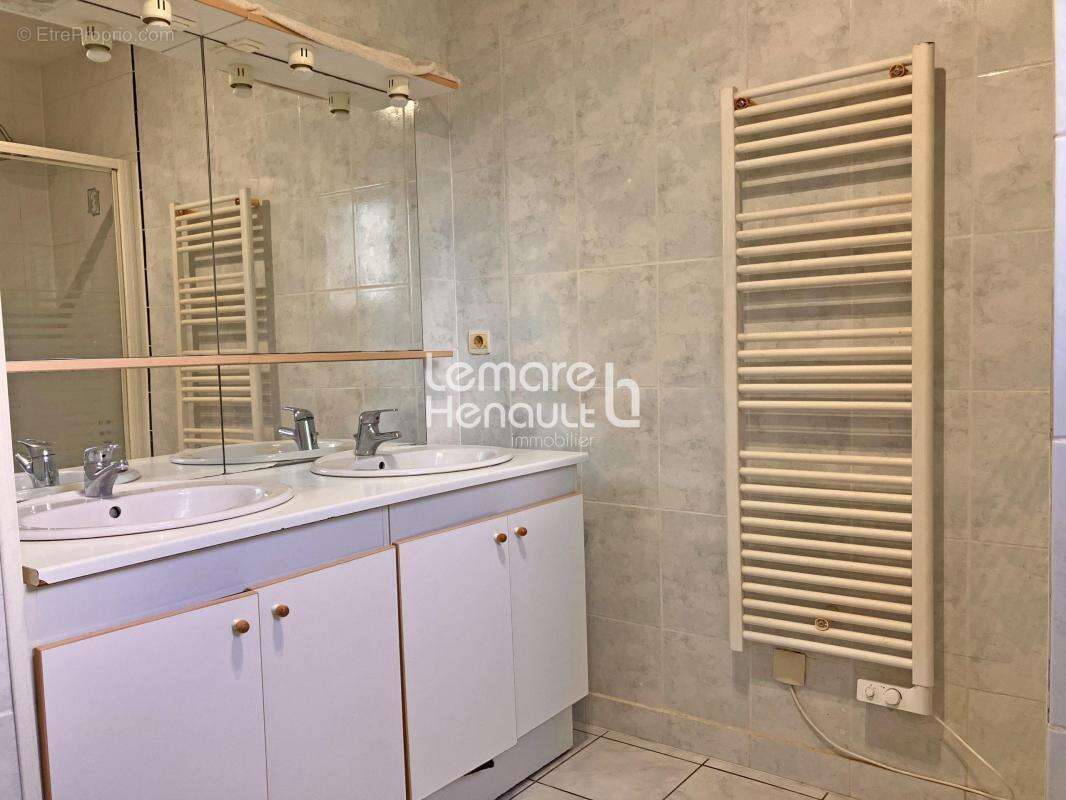 Maison à ECLUZELLES