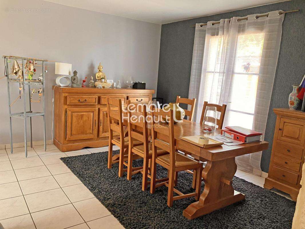 Maison à ECLUZELLES