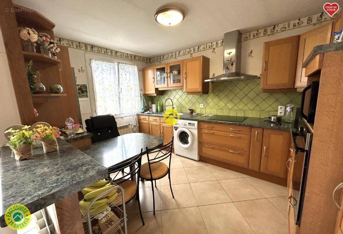 Maison à MOURIOUX-VIEILLEVILLE