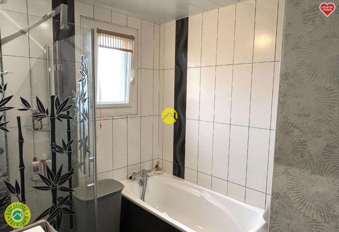 Maison à MOURIOUX-VIEILLEVILLE