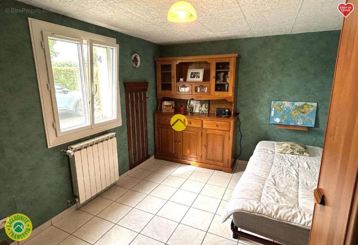 Maison à MOURIOUX-VIEILLEVILLE