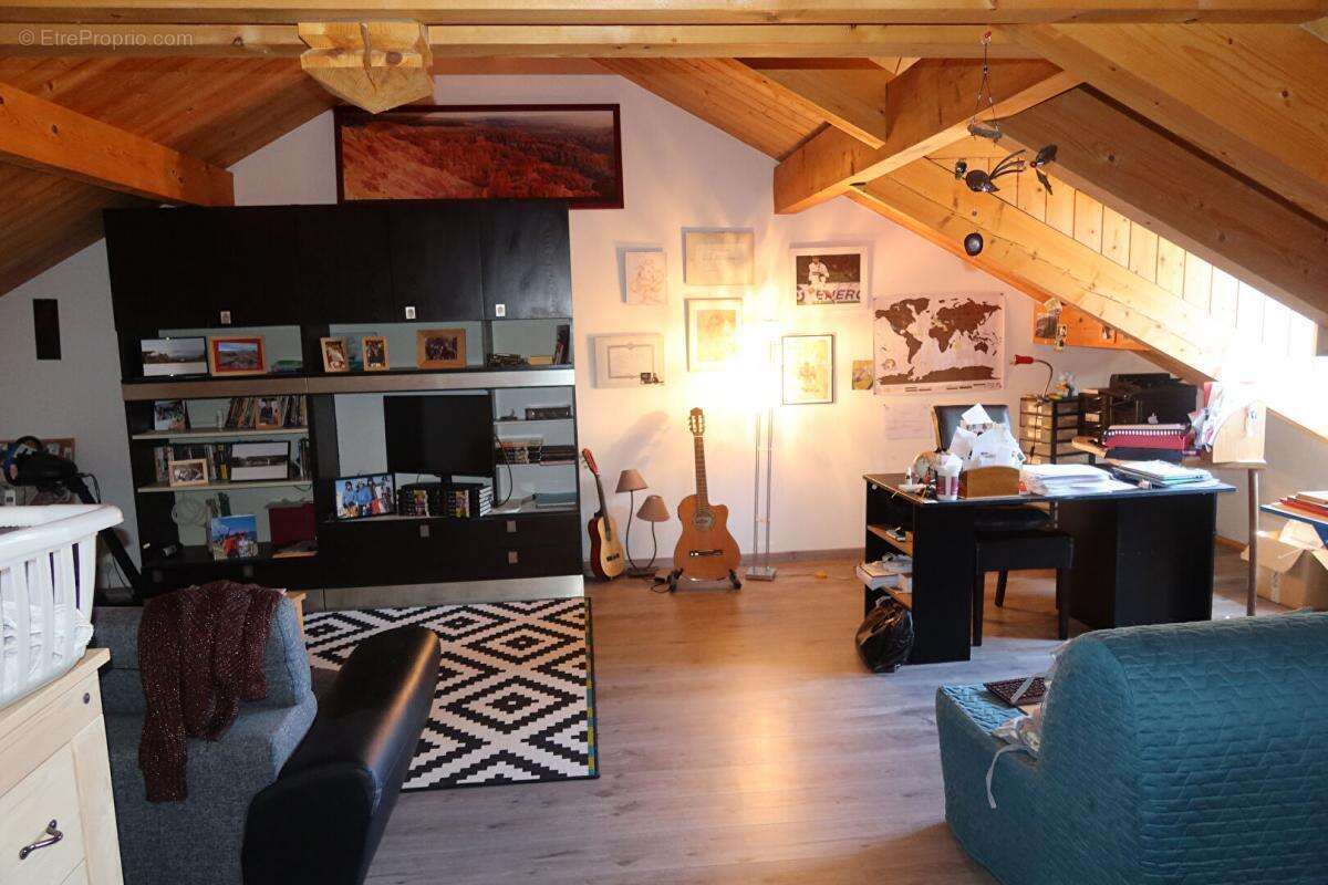 Maison à GRANDFONTAINE