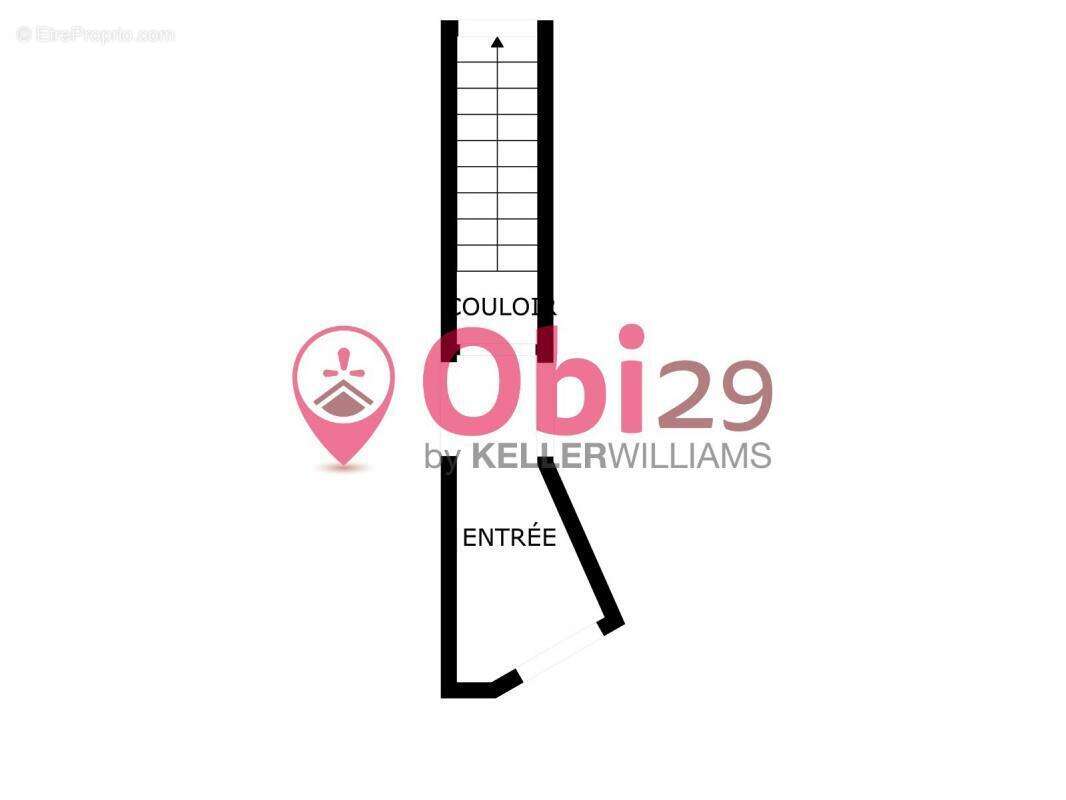 Maison à CHATEAUNEUF-DU-FAOU