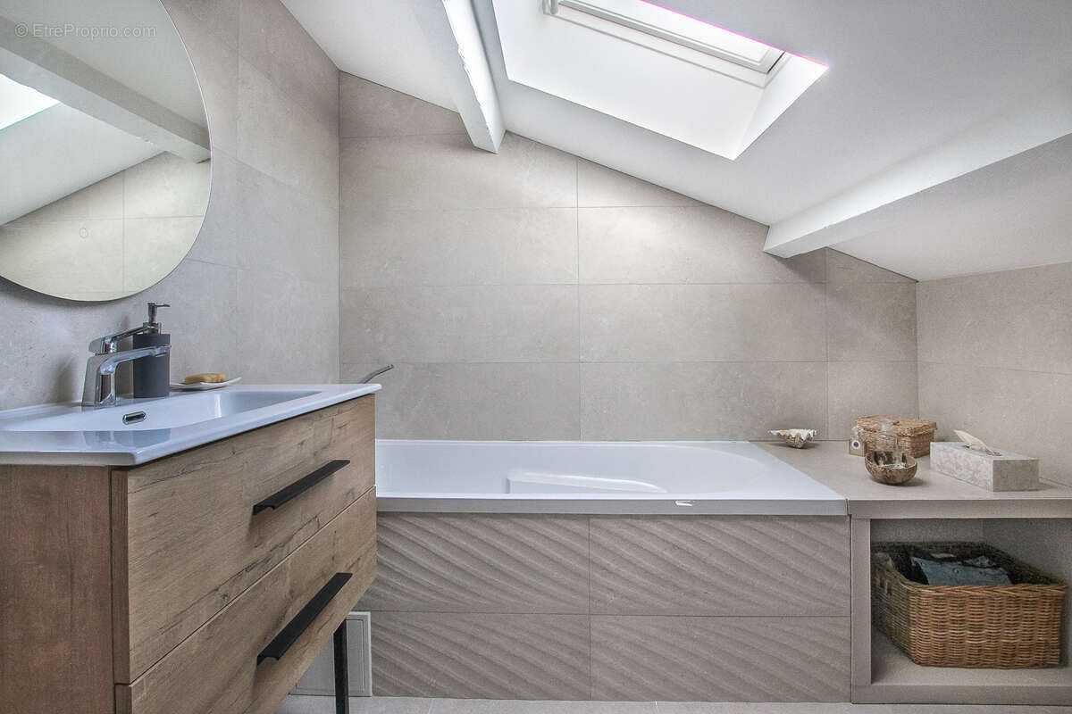 Maison à SAINT-AGNANT