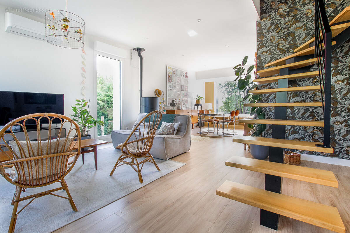 Maison à SAINT-AGNANT