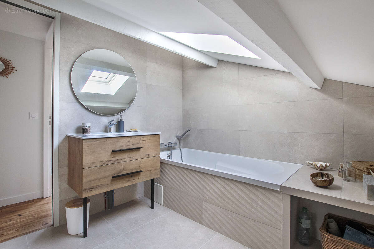 Maison à SAINT-AGNANT