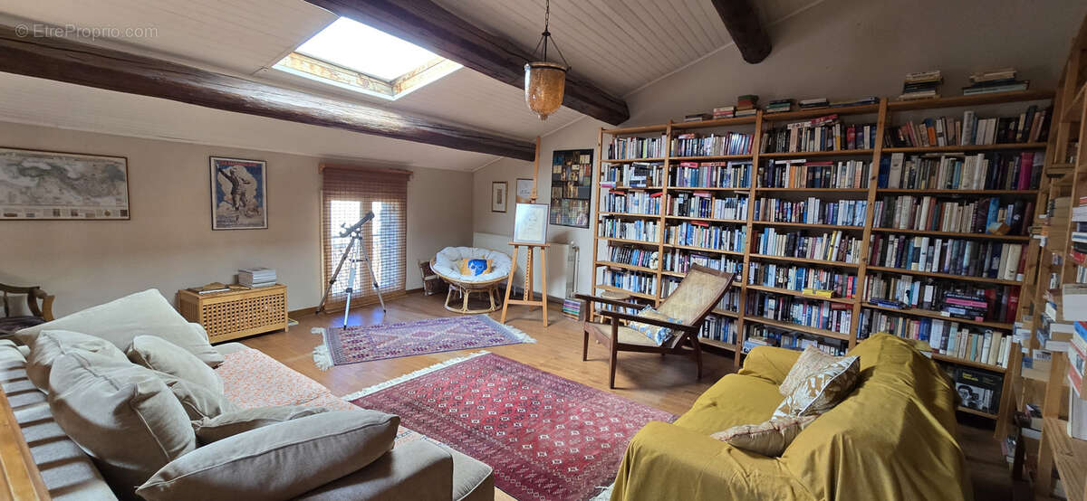 Maison à VILLEMAGNE-L&#039;ARGENTIERE