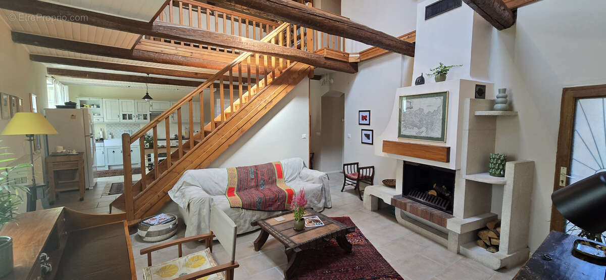 Maison à VILLEMAGNE-L&#039;ARGENTIERE