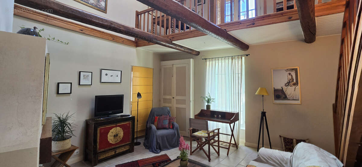 Maison à VILLEMAGNE-L&#039;ARGENTIERE