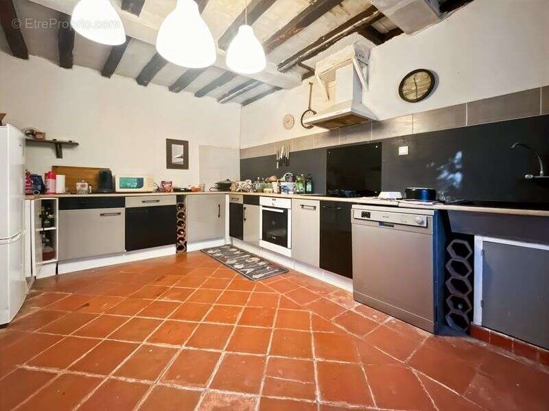 Maison à MONTAUT-LES-CRENEAUX