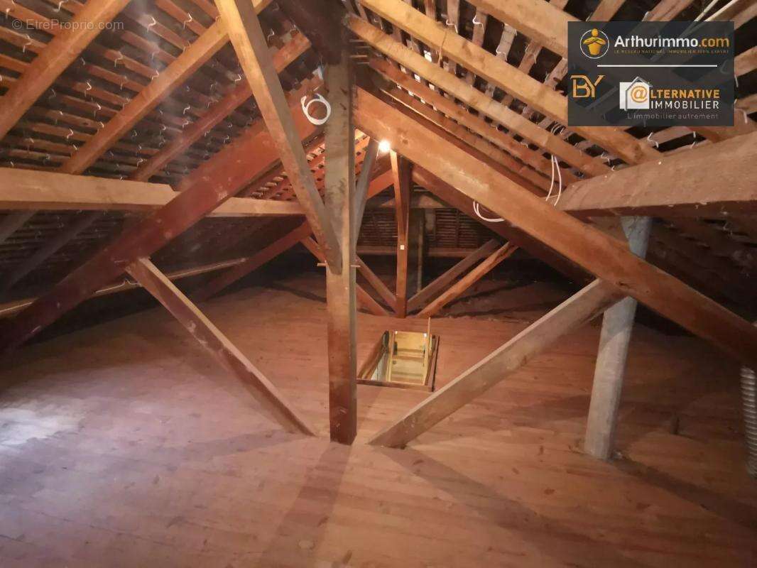 Maison à LOUVIGNE-DE-BAIS