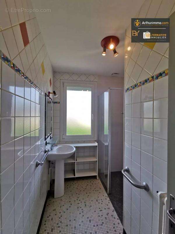 Maison à LOUVIGNE-DE-BAIS