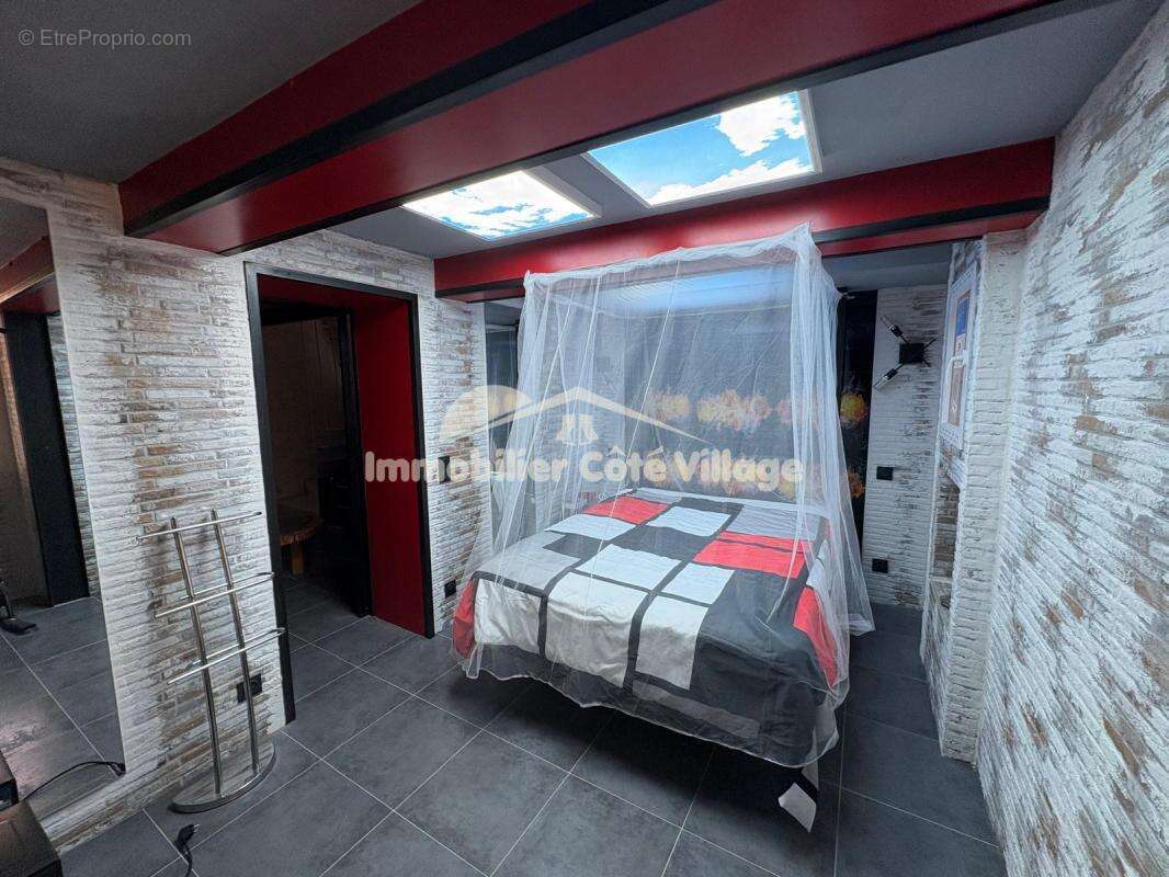 Maison à LA TRINITE