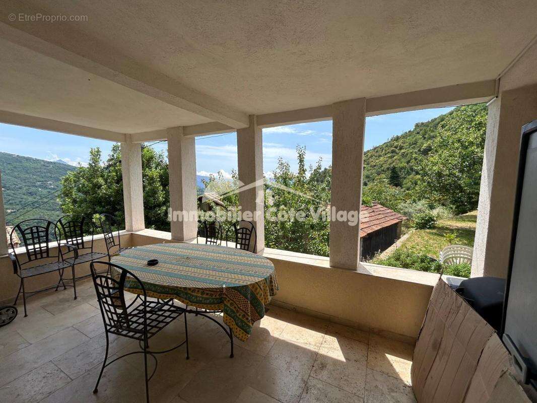 Appartement à BENDEJUN