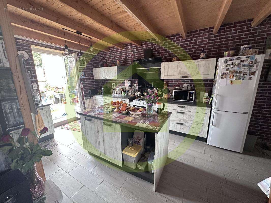 Maison à MONTEMBOEUF