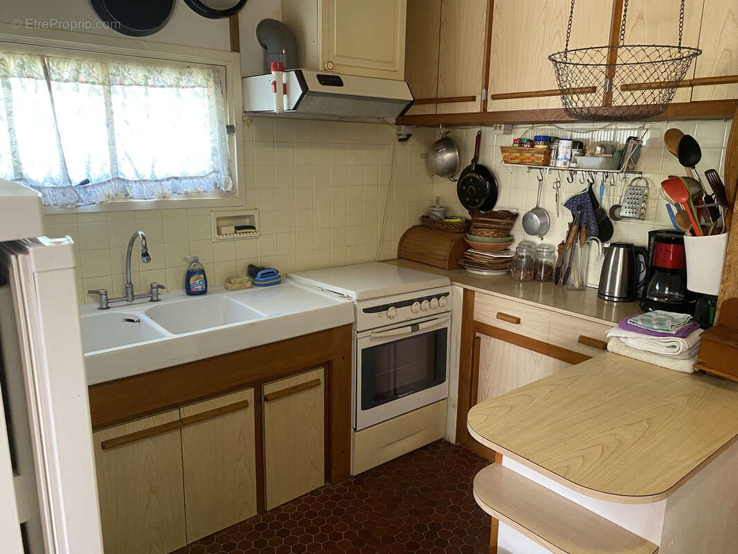 Maison à MONTCORBON