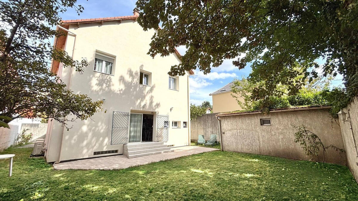 Maison à EPINAY-SUR-SEINE