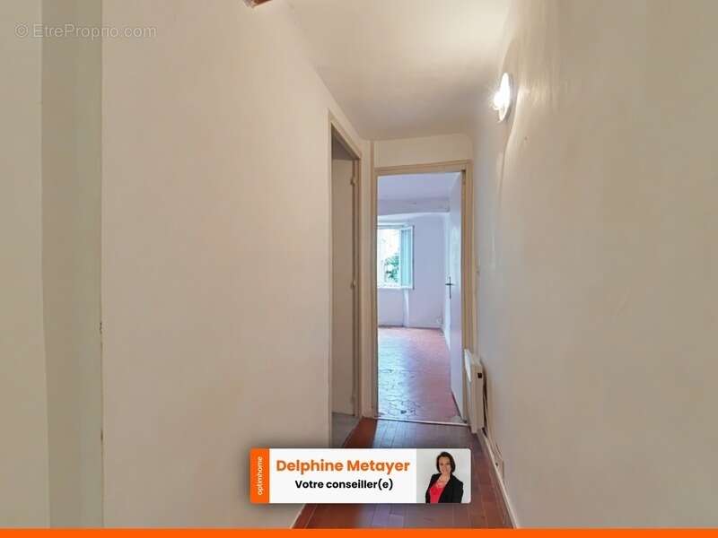 Appartement à COTIGNAC