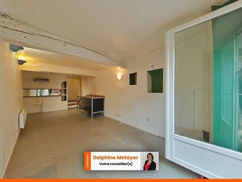 Appartement à COTIGNAC