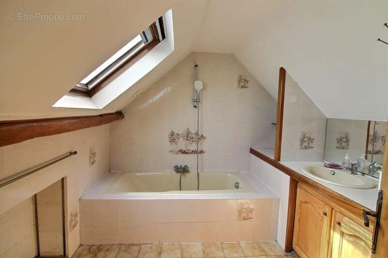 Maison à MANTES-LA-VILLE