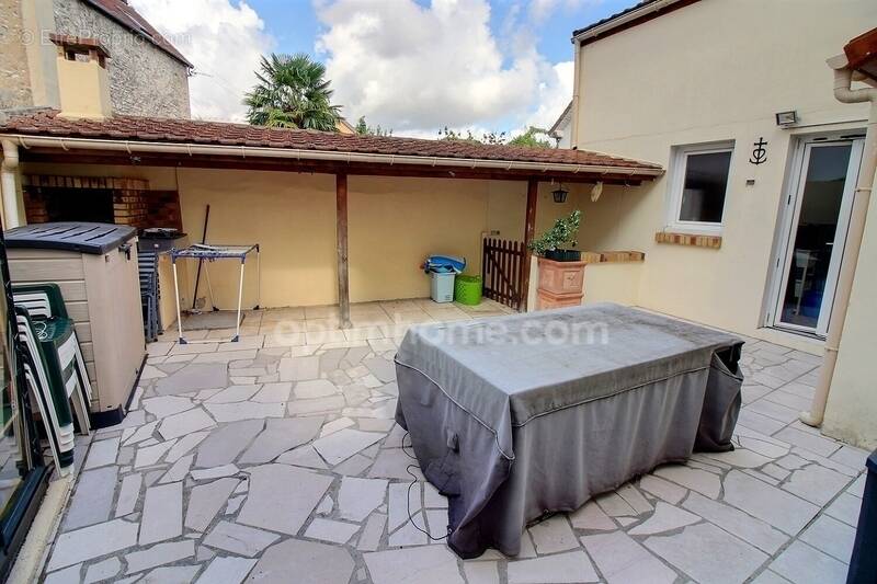 Maison à MANTES-LA-VILLE