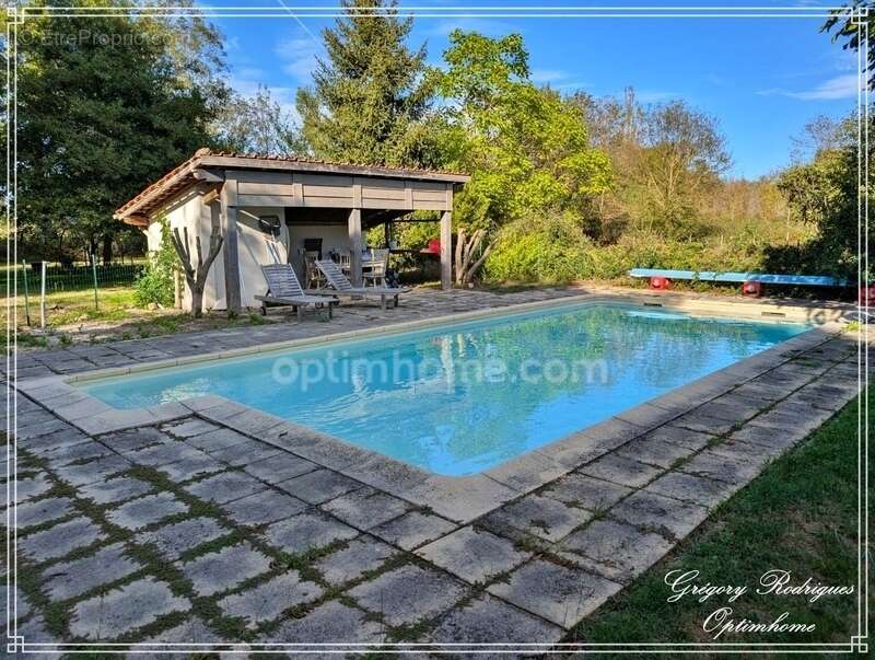 Maison à CASTELNAU-MAGNOAC