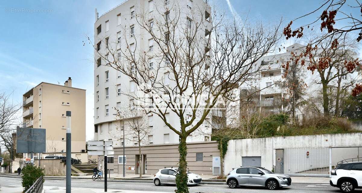 Appartement à VILLEURBANNE