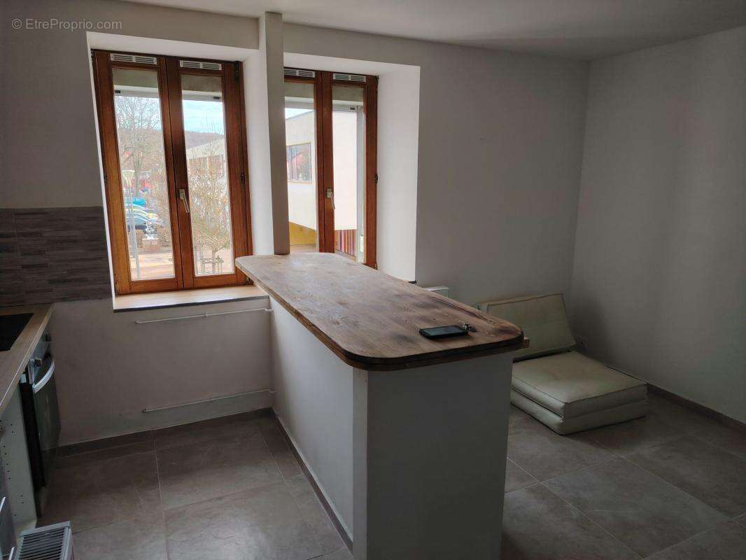 Appartement à VALDOIE