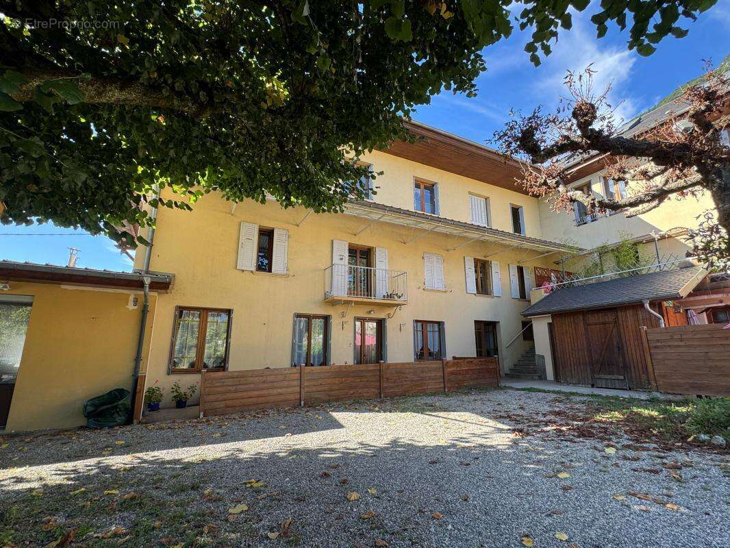 Appartement à SAINT-JEAN-D&#039;ARVEY