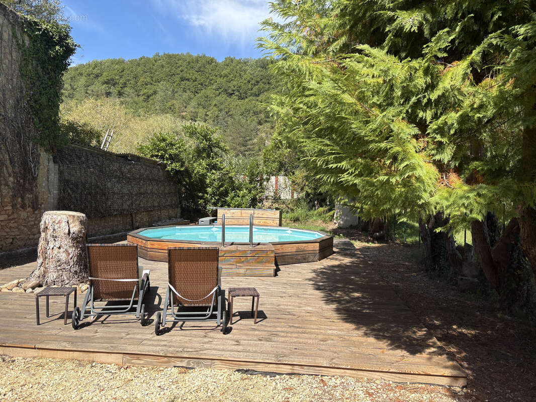 Maison à SAUVETERRE-LA-LEMANCE