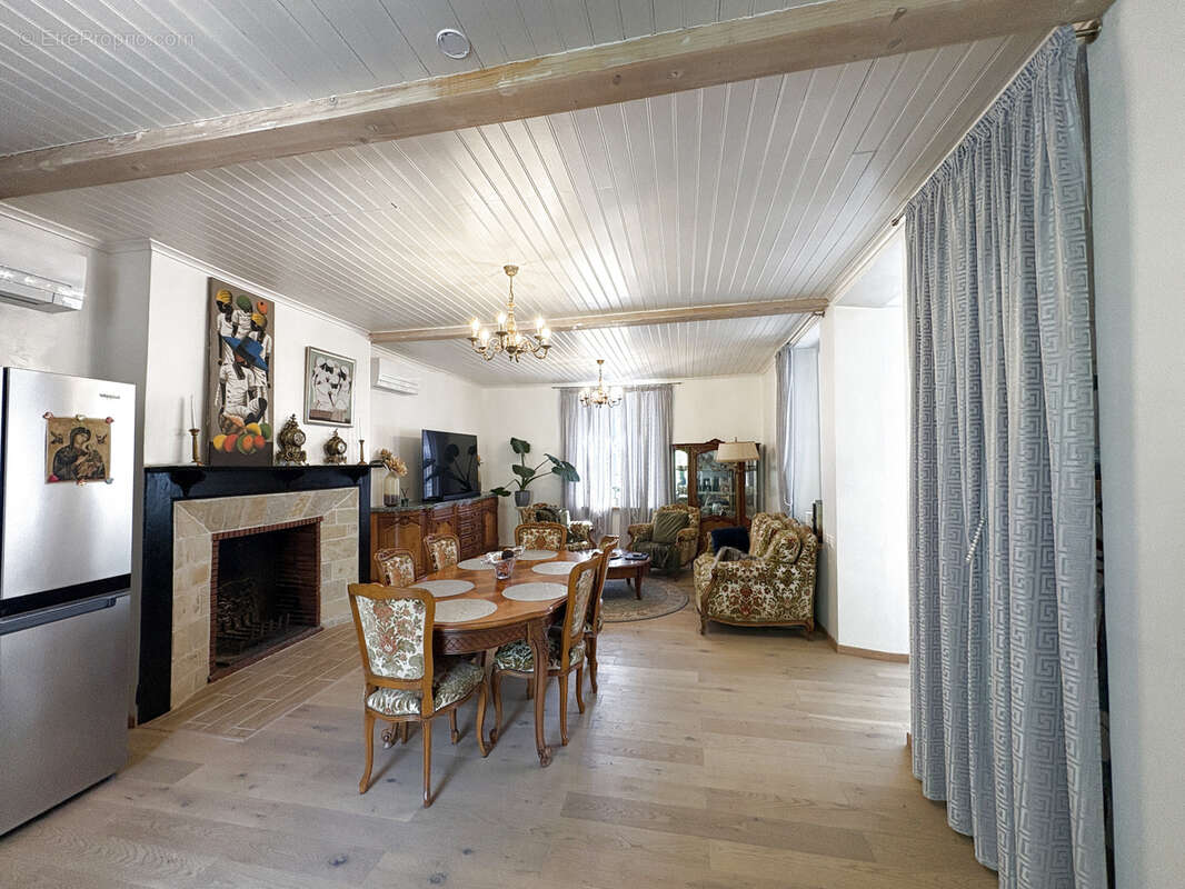 Maison à SAUVETERRE-LA-LEMANCE