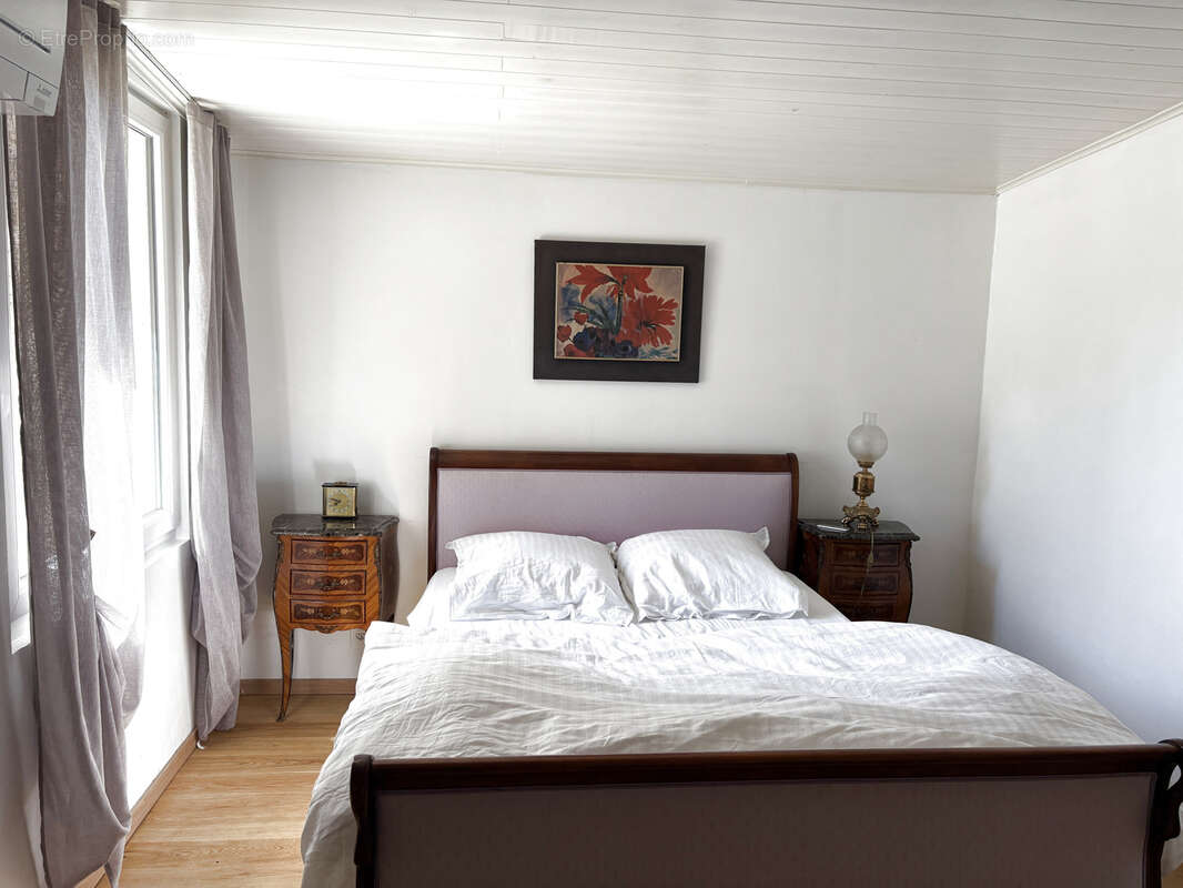 Maison à SAUVETERRE-LA-LEMANCE