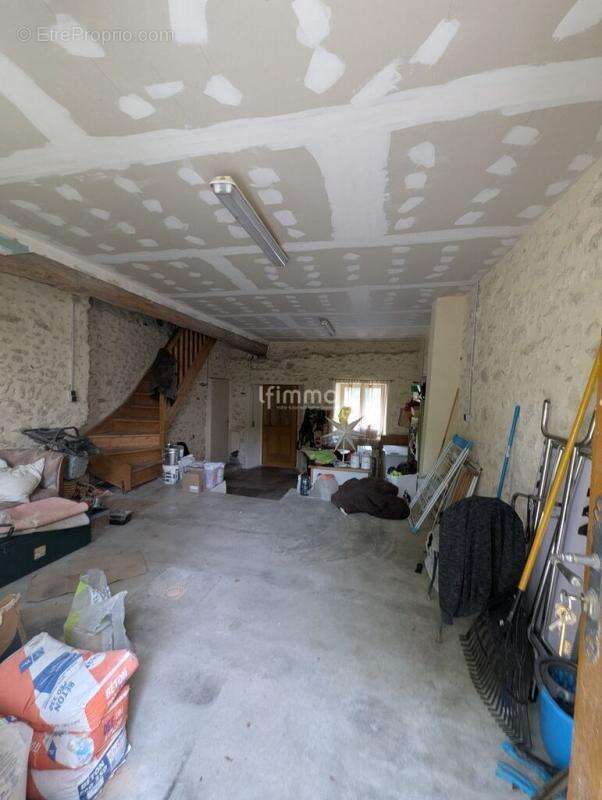 Maison à LONGUEVILLE