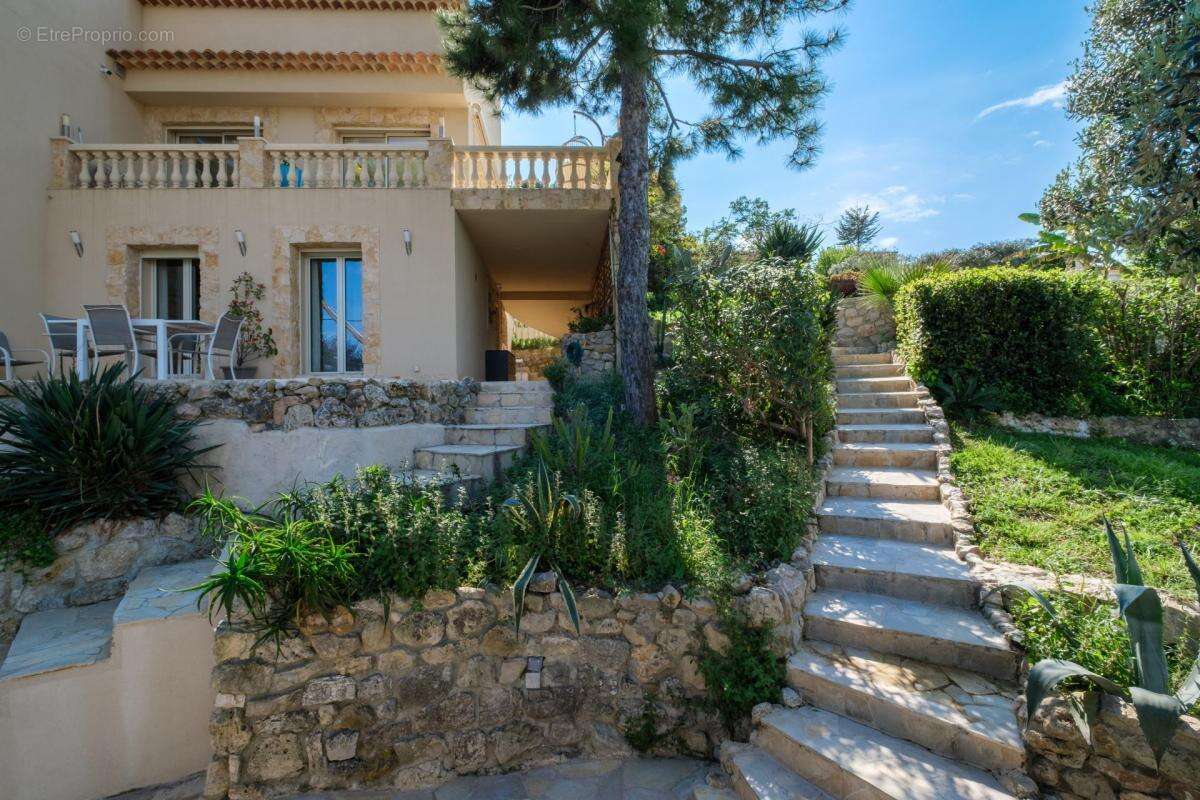 Maison à SALLAUMINES