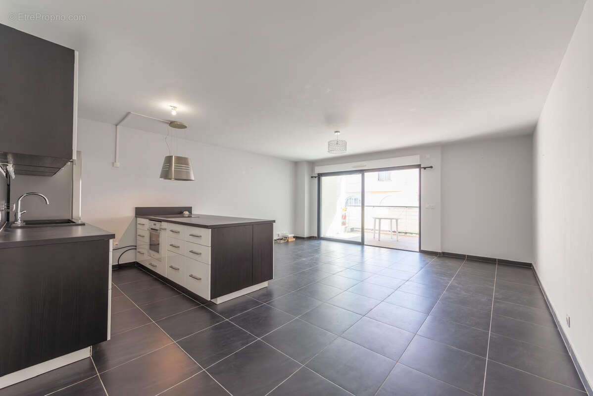 Appartement à SAINT-RAPHAEL