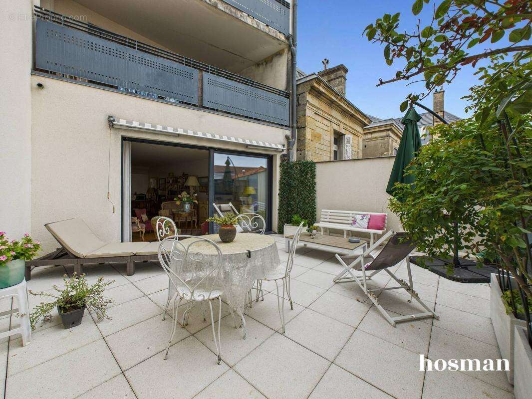 Appartement à BORDEAUX