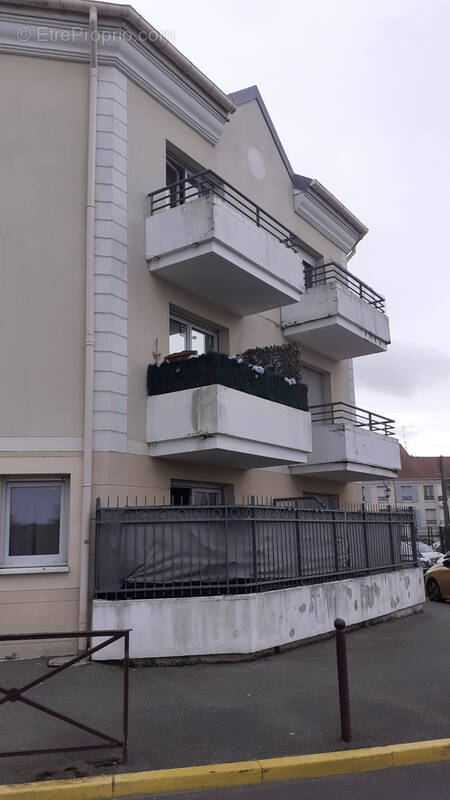 Appartement à VILLIERS-LE-BEL