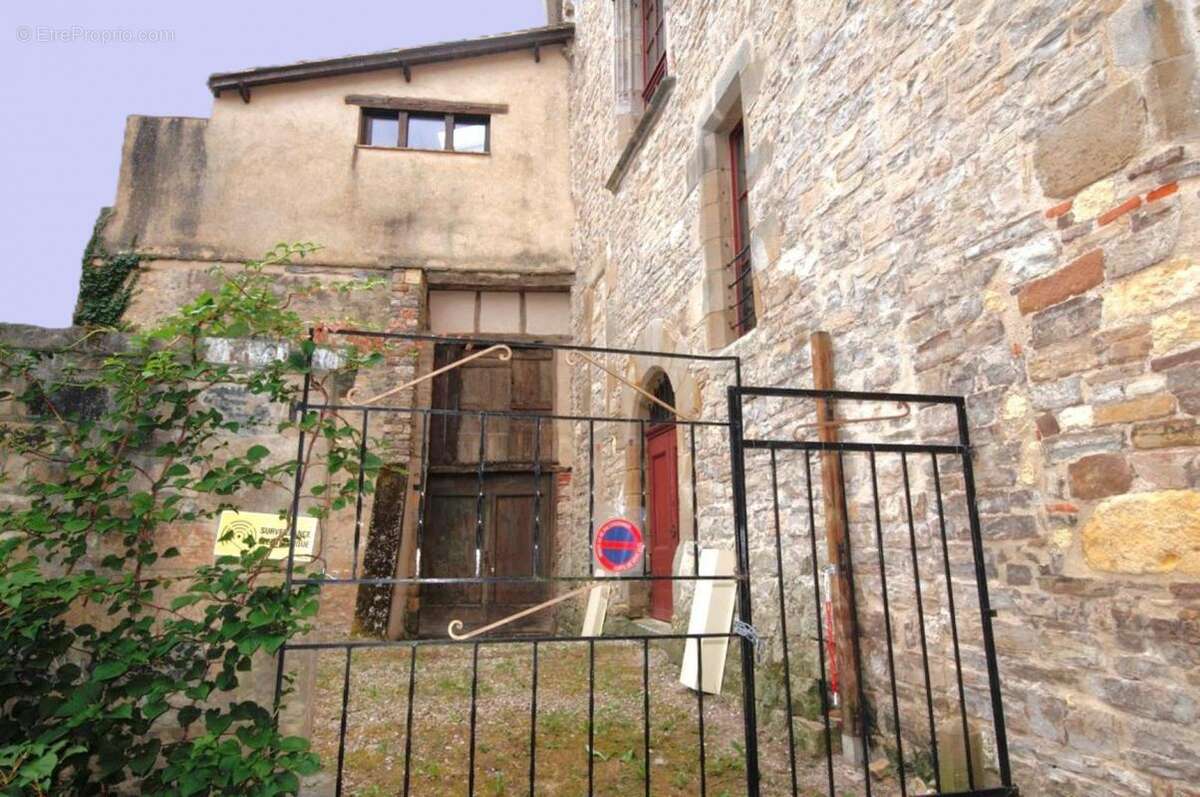 Maison à CORDES-SUR-CIEL
