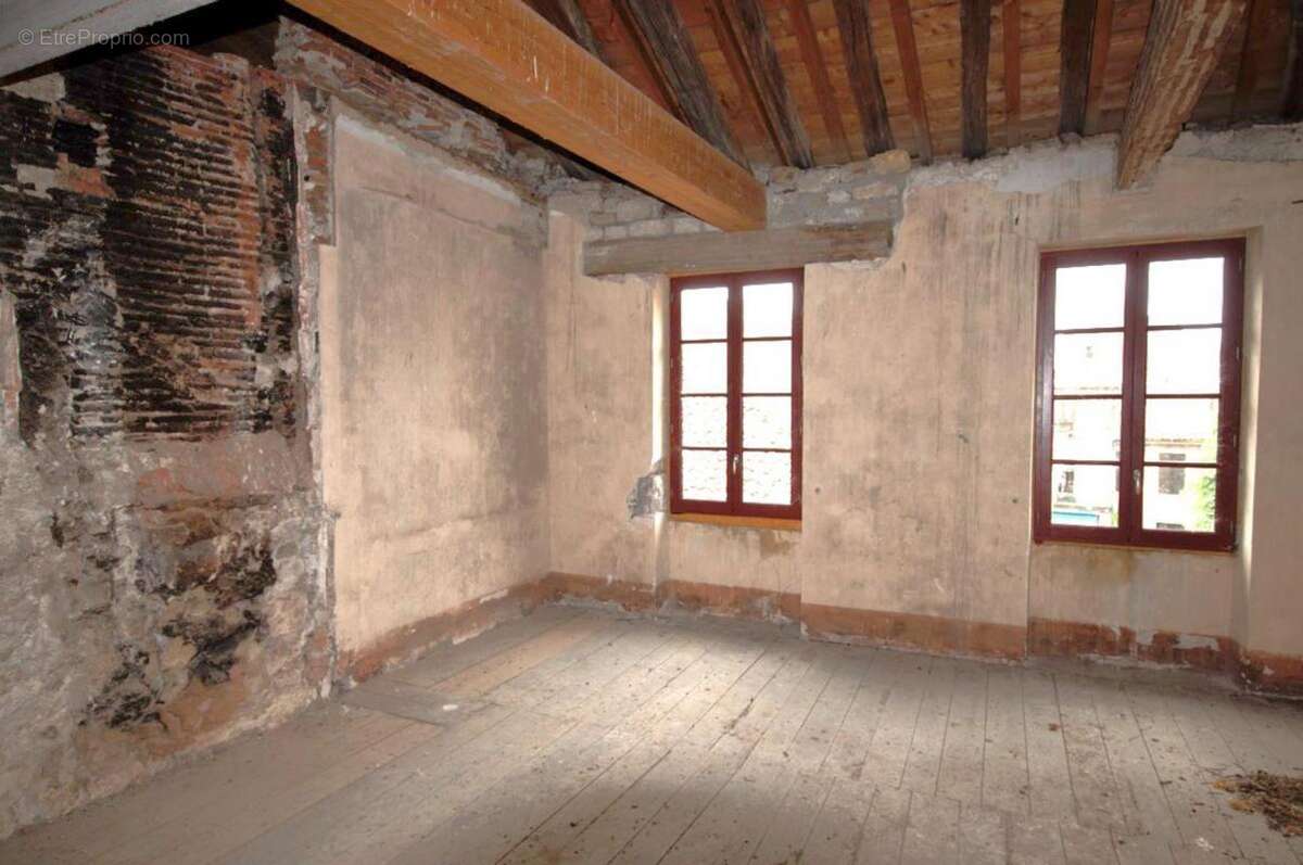 Maison à CORDES-SUR-CIEL