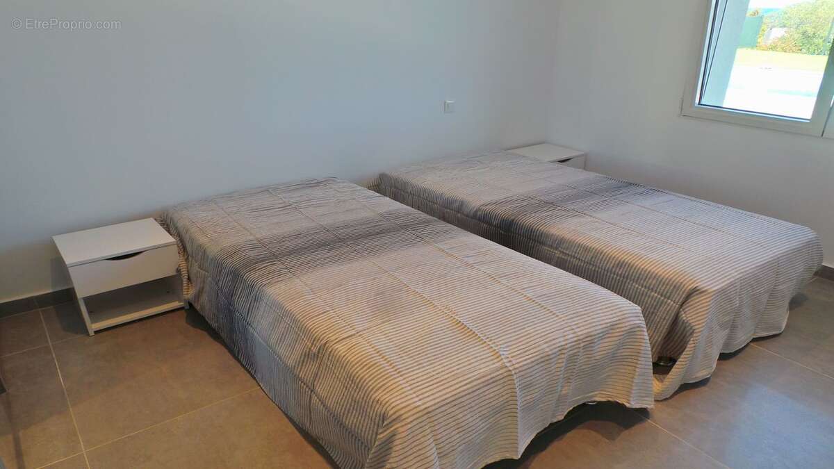 Maison à LES ISSAMBRES