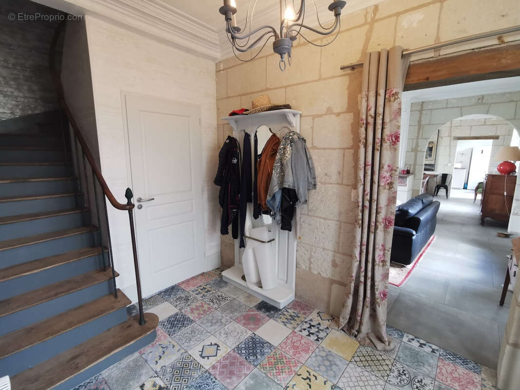 Maison à VARENNES-SUR-LOIRE