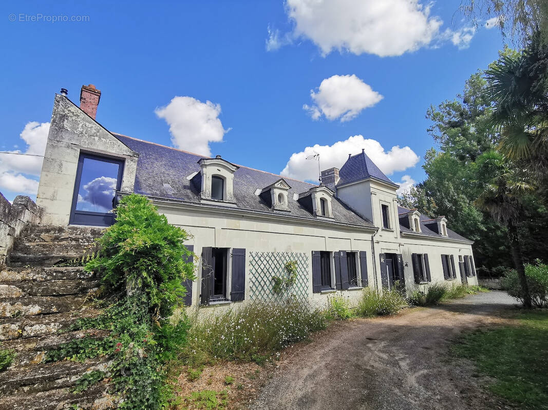 Maison à VARENNES-SUR-LOIRE