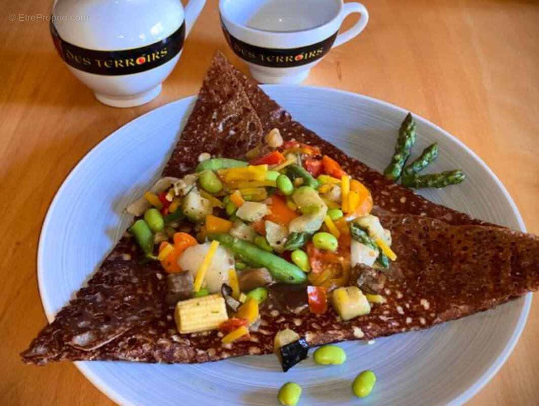 Commerce à MOUCHAMPS