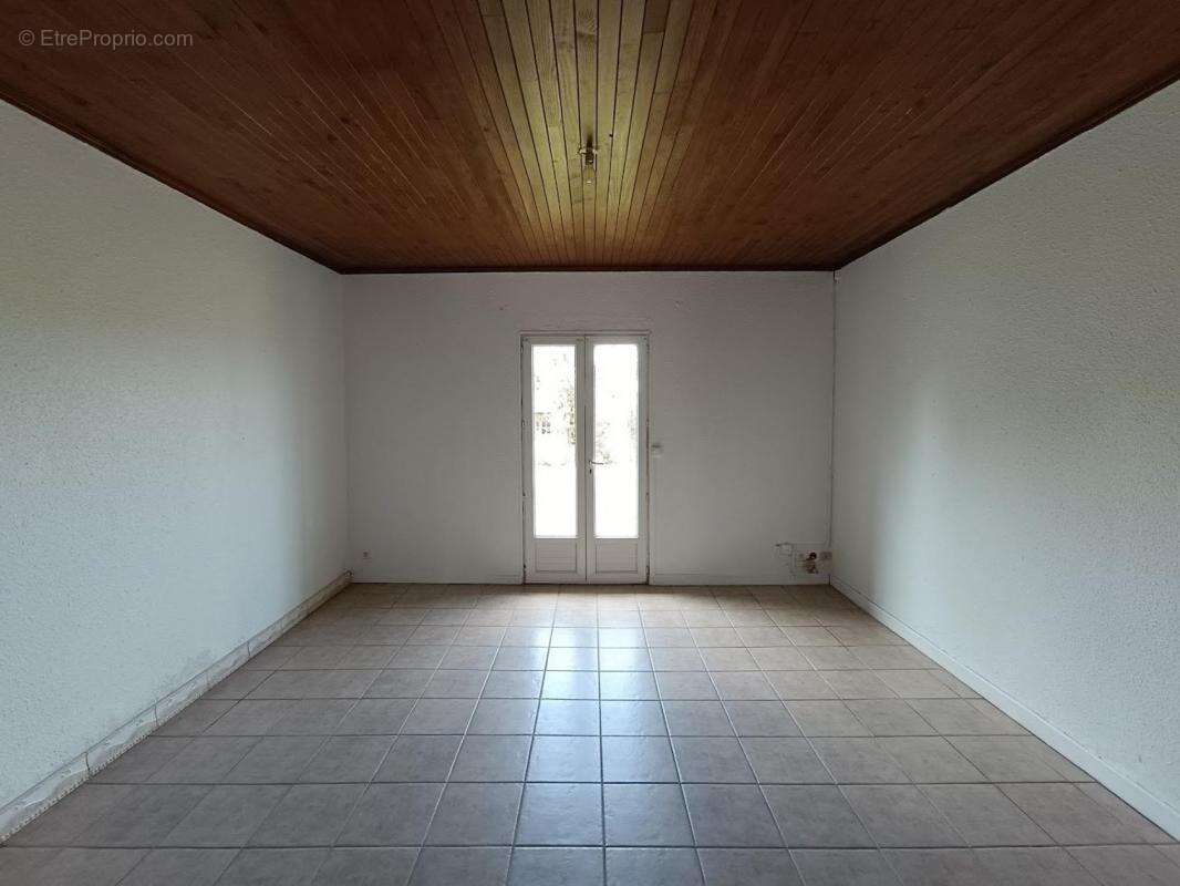 Maison à SAVIGNY-EN-REVERMONT