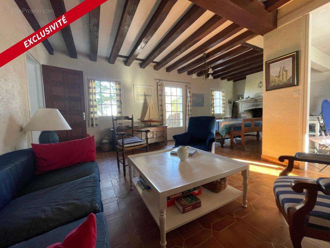 Maison à LARMOR-BADEN